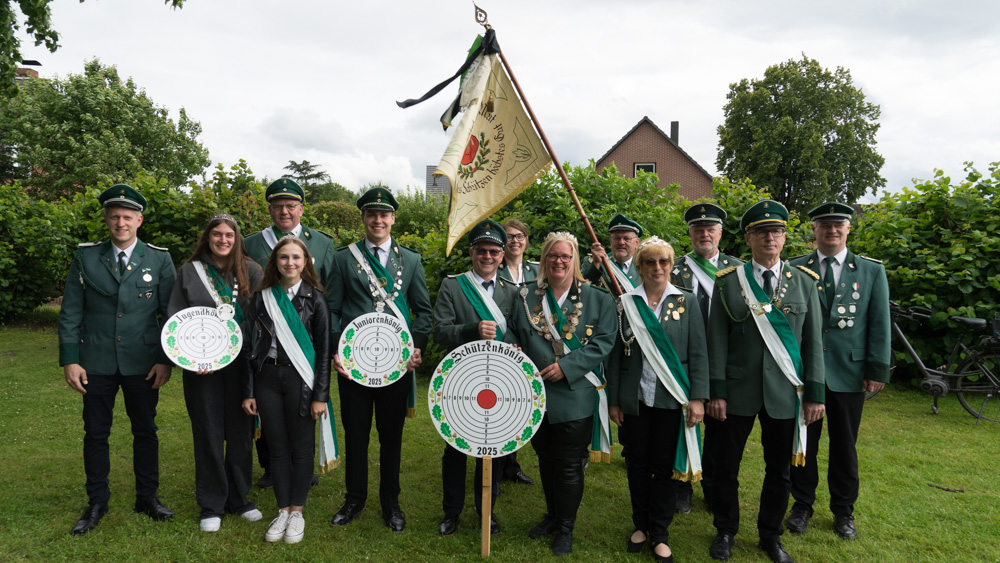 Schützenfest Ilserheide 2025 - Königin Antje Müller