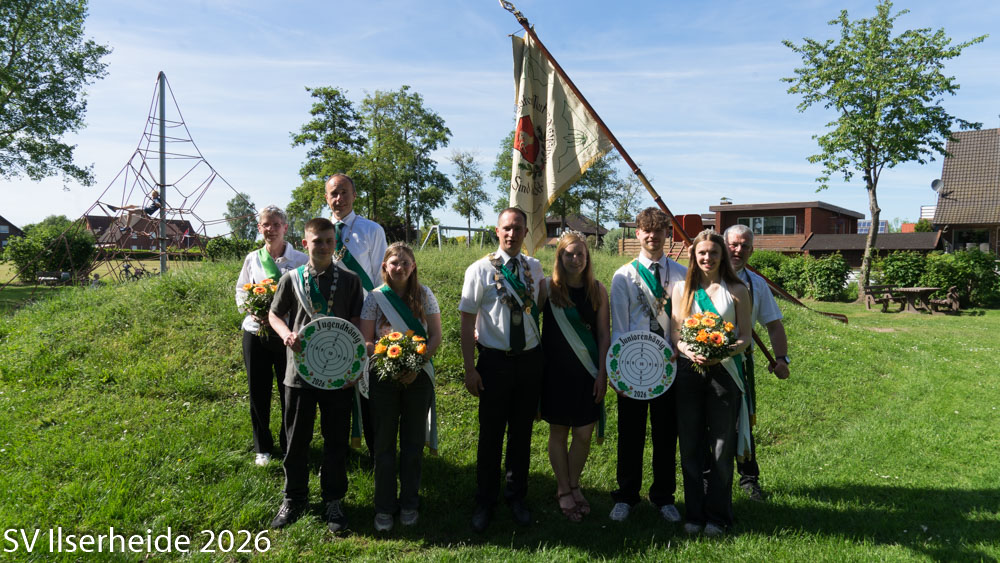 Schützenfest Ilserheide - 2026 - Gruppenfoto der neuen RegentInnen